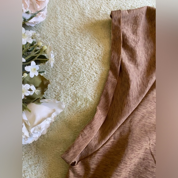 Zyia tee - Picture 3 of 4